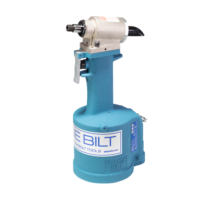 כלי סמרור פנאומטי-הידראולי Gage Bilt GB744 בתצוגת מוצר על רקע לבן - Gage Bilt GB744 pneudraulic riveting tool shown on a white background
