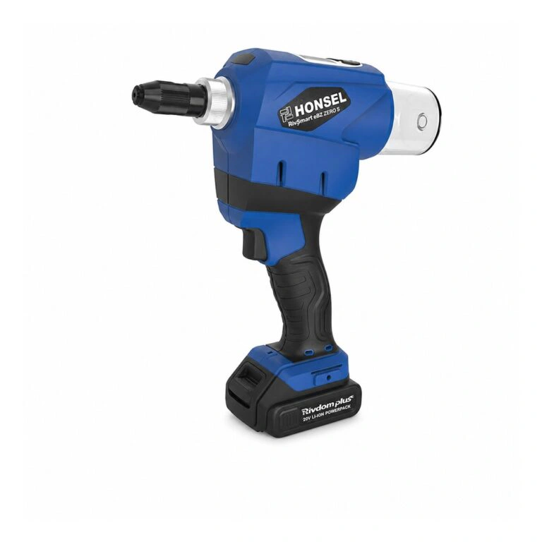 כלי הסמרור הנטען Honsel RivSmart eBZ ZERO S על רקע לבן - Honsel RivSmart eBZ ZERO S cordless riveting tool on a white background