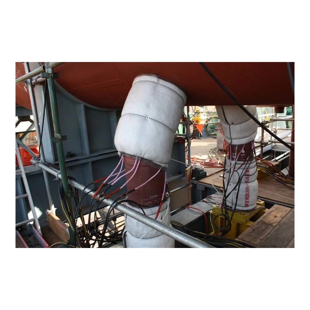 כבלים בפעולה סביב צינור - CABLES operating around a pipe