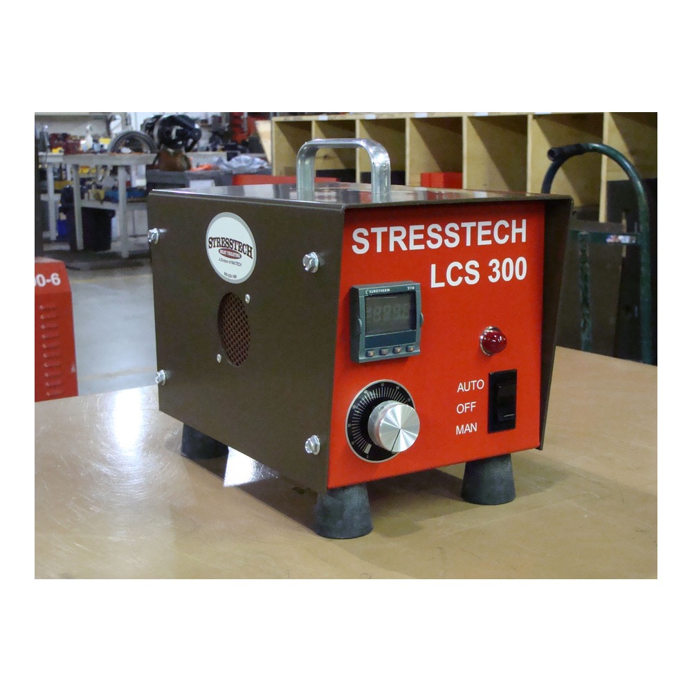 צילום מוצר של בקרי טמפרטורה - Product view of Temperature Controllers