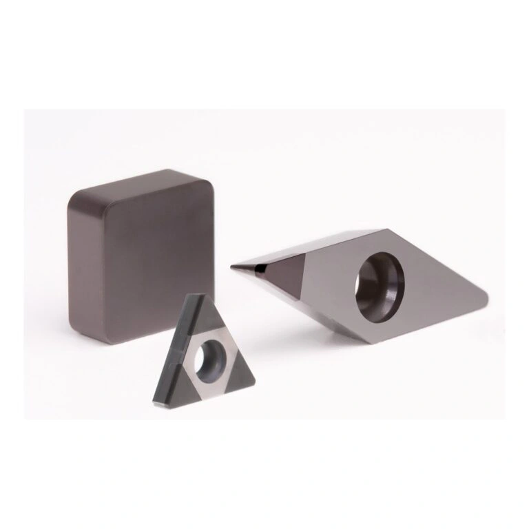 מבחר לוחיות עם קצה PcBN מבית Mapal - A selection of PcBN-tipped indexable inserts from MAPAL