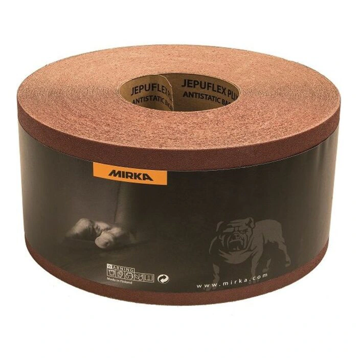 גליל גדול של חומר ליטוש חום עם ליבה פתוחה ועטיפה מודפסת, מוצג על רקע לבן