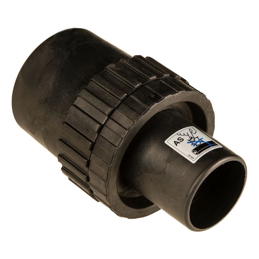 Black hose adapter with ribbed ring