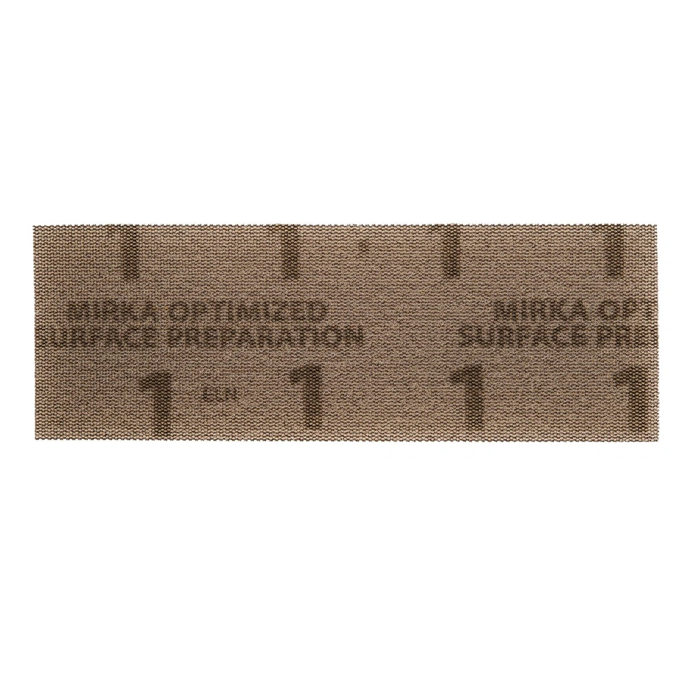 רצועת רשת ליטוש חומה אופקית על רקע לבן - Horizontal brown mesh sanding strip on white background