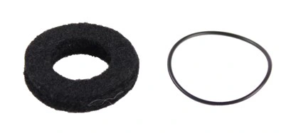 ערכת משתיק קול וטבעת O-Ring AP109 מוצג על רקע לבן - Muffler and O-Ring Kit AP109 shown on a white background