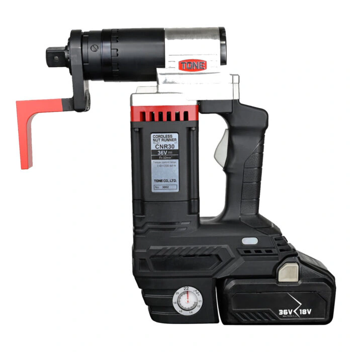 מפתח מומנט נטען, מבט צדדי בזווית שונה - Cordless torque wrench, angled side view