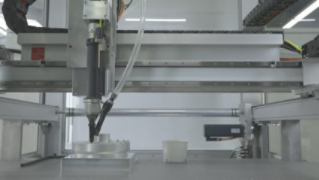 Automated Tightening Cell in operation