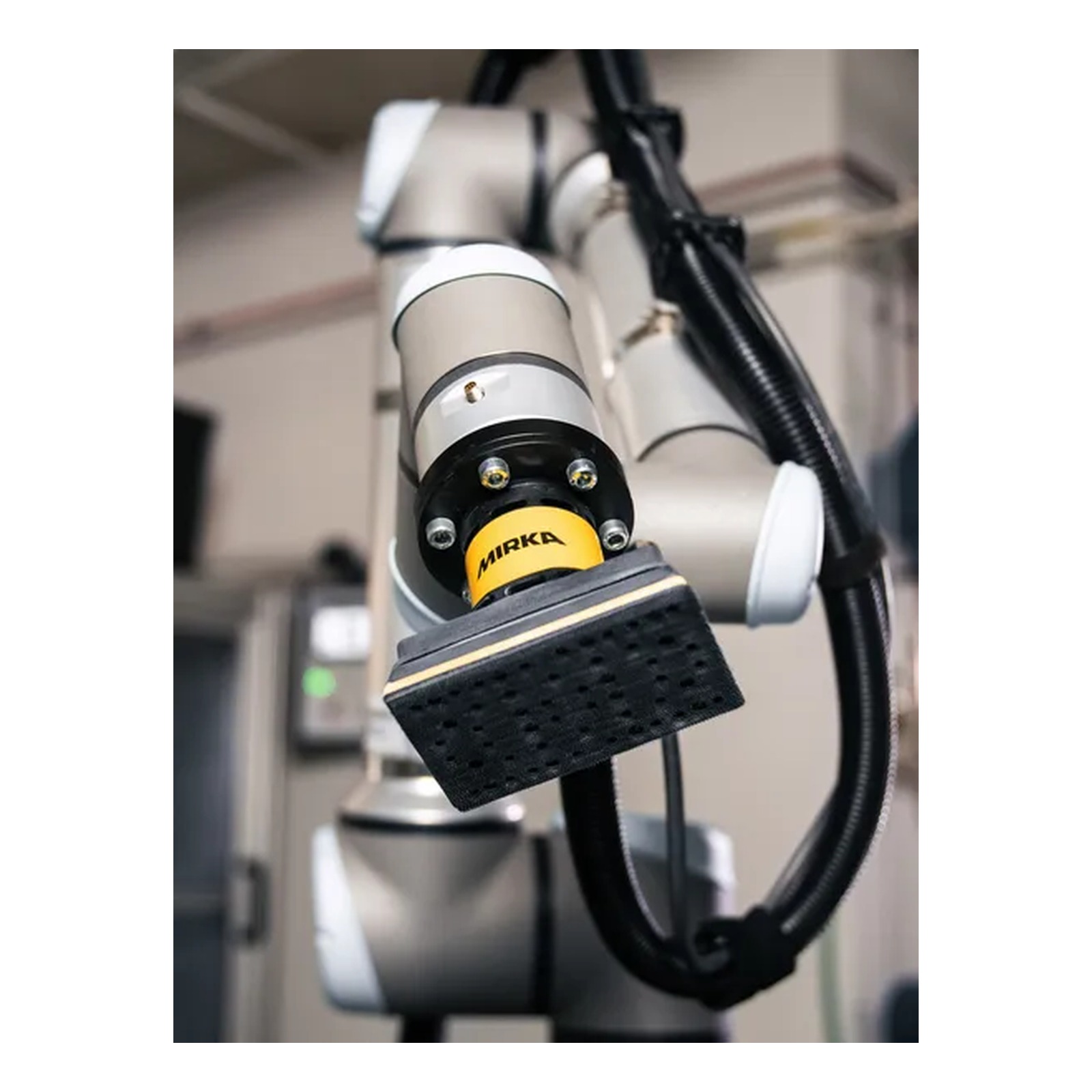 Mirka® AIROS 353S 81 mm x 133 mm additional product view 1